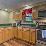 Acre Lake Chalet, 12 Mi To Elk Mountain Ski Resort